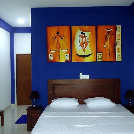 Bridge Hotel Negombo Kimbulapitiya Buitenkant foto