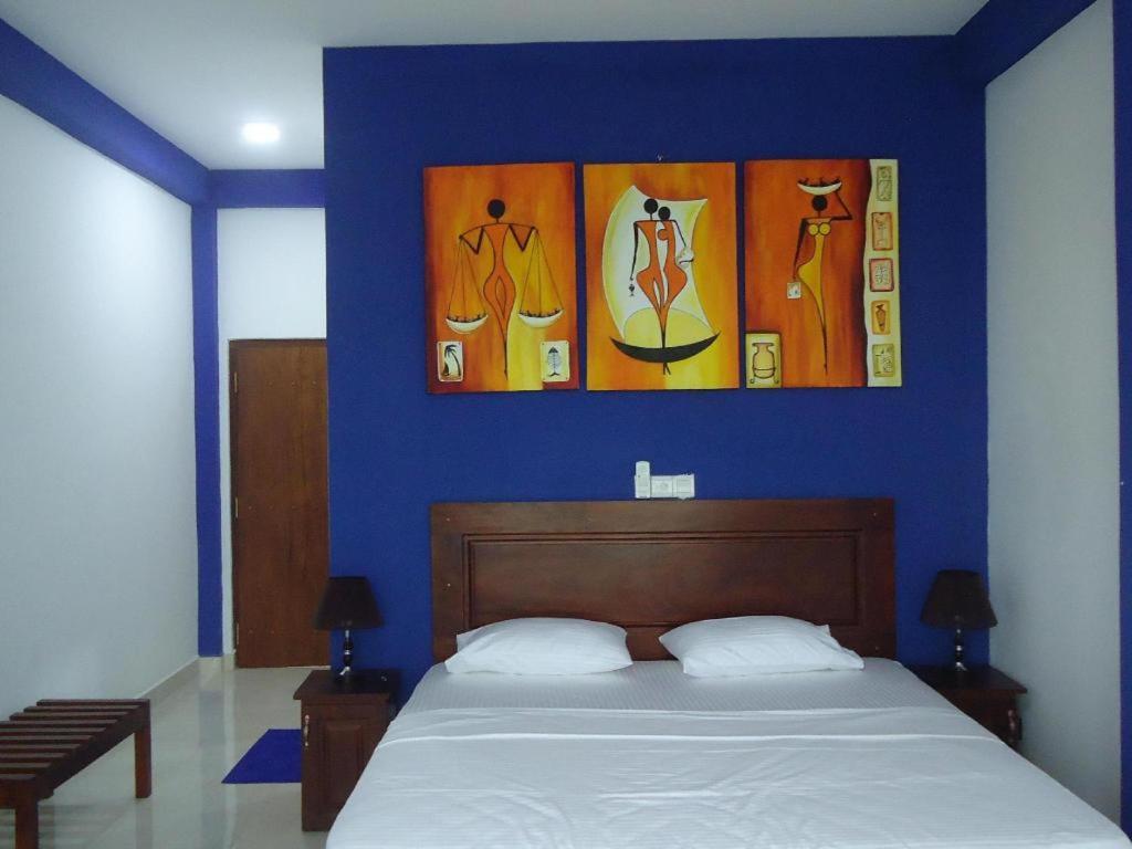 Bridge Hotel Negombo Kimbulapitiya Buitenkant foto