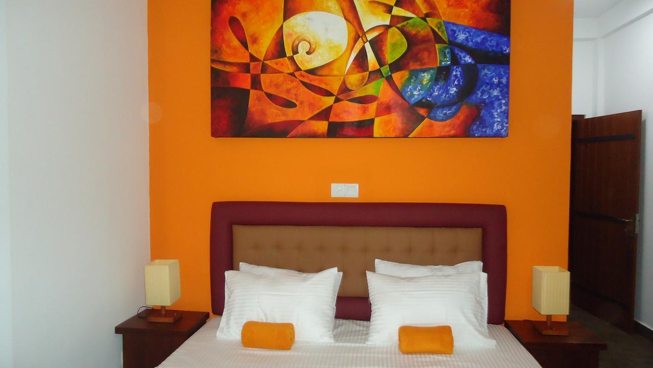 Bridge Hotel Negombo Kimbulapitiya Buitenkant foto