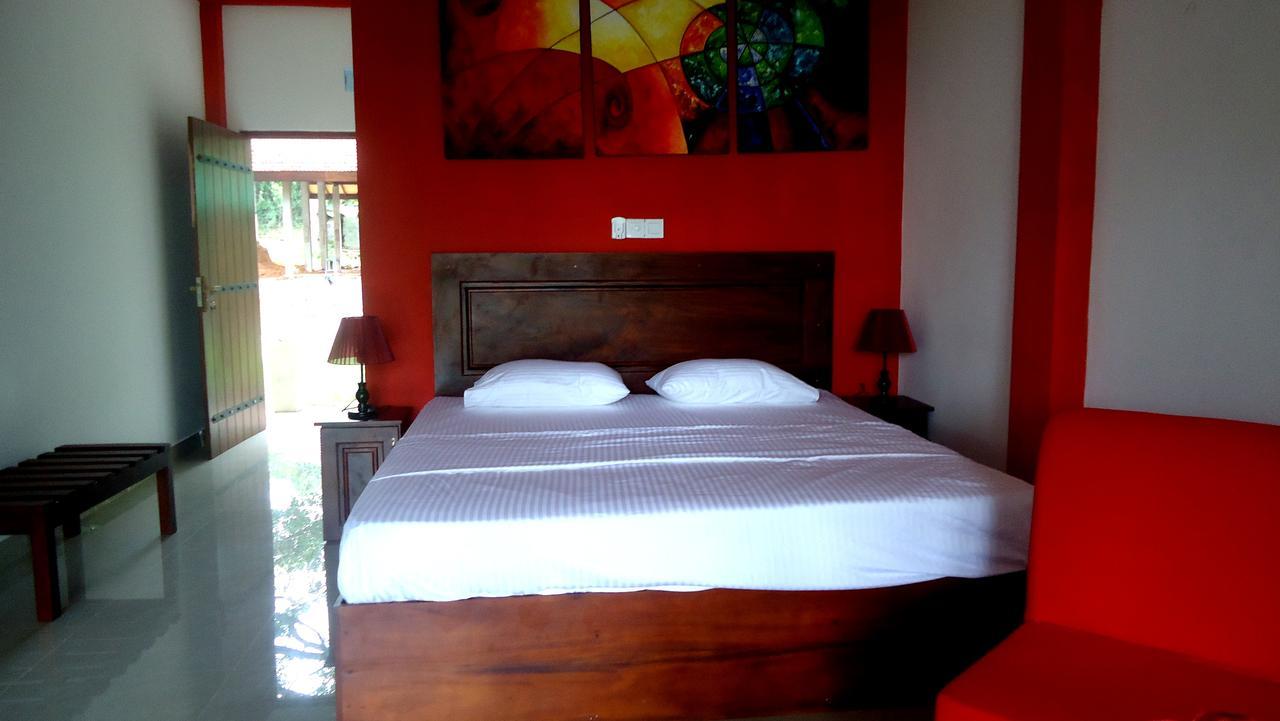 Bridge Hotel Negombo Kimbulapitiya Buitenkant foto