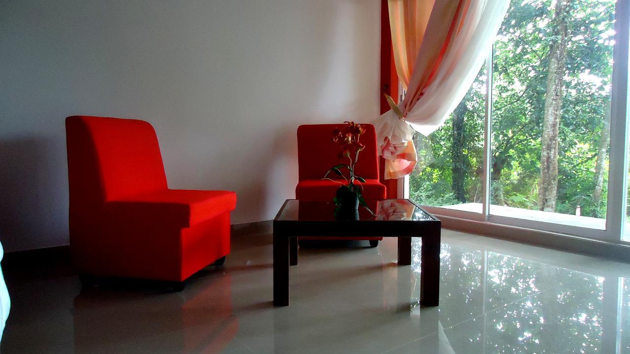Bridge Hotel Negombo Kimbulapitiya Buitenkant foto