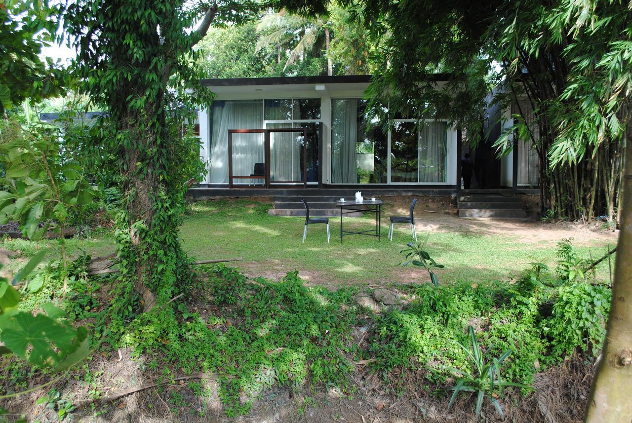 Bridge Hotel Negombo Kimbulapitiya Buitenkant foto
